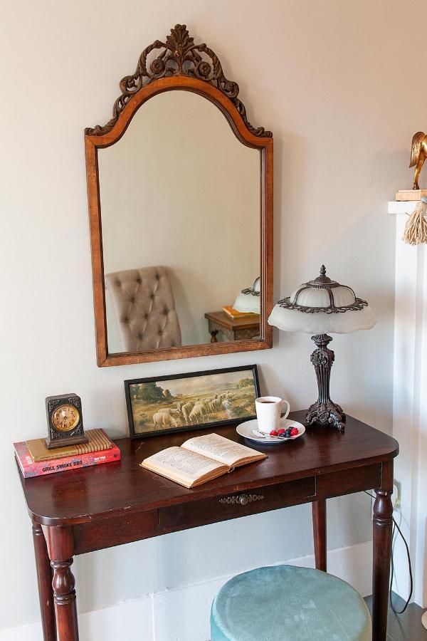 Dabbs Hotel Bed And Breakfast Llano Exterior foto