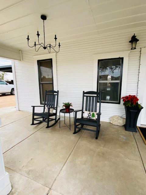 Dabbs Hotel Bed And Breakfast Llano Exterior foto