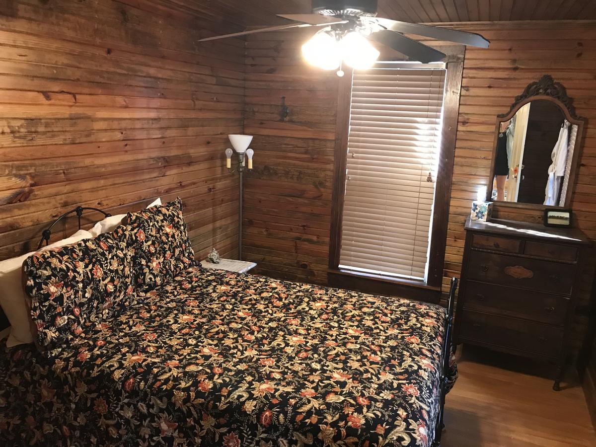 Dabbs Hotel Bed And Breakfast Llano Exterior foto